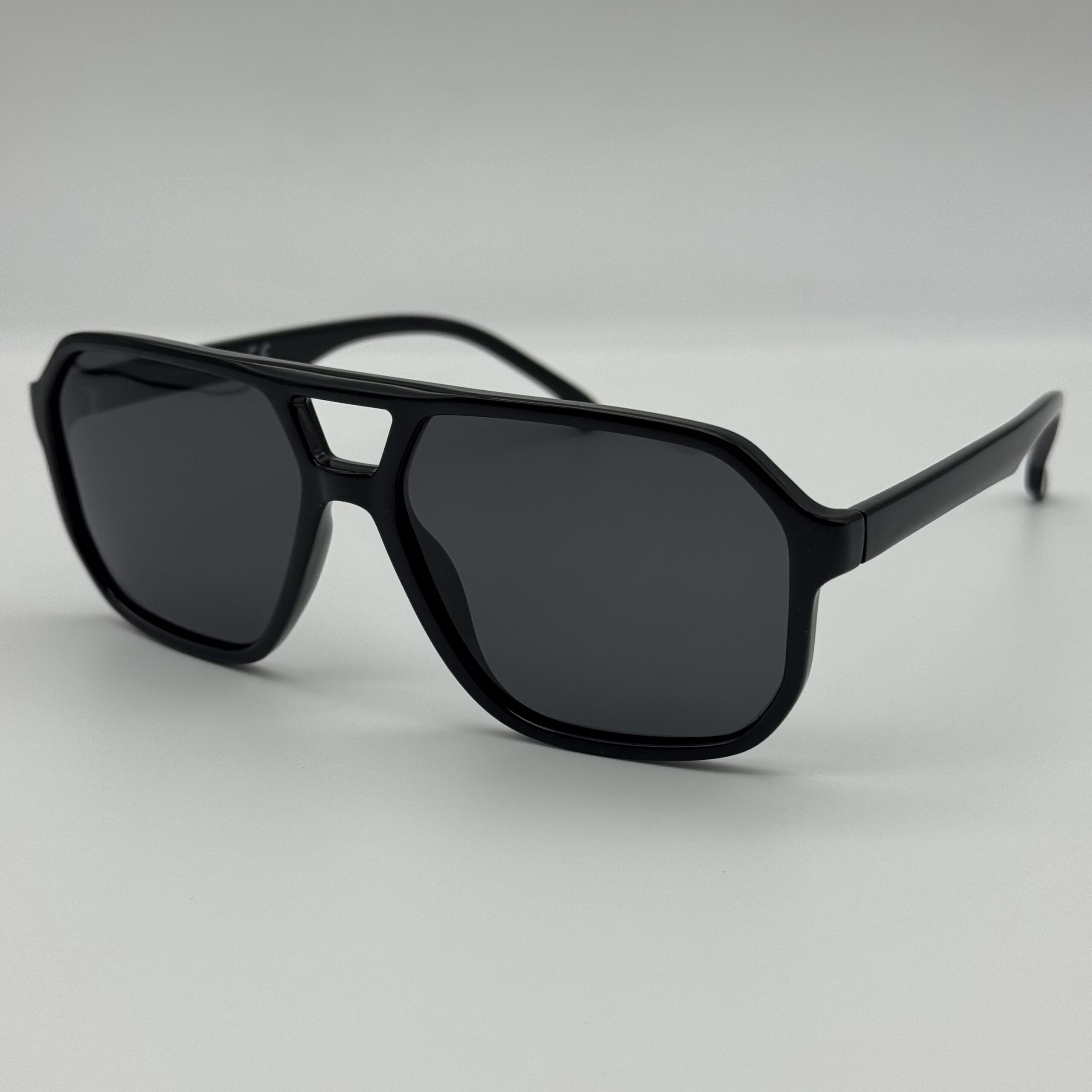 img_0722-2 Stone – Image 1