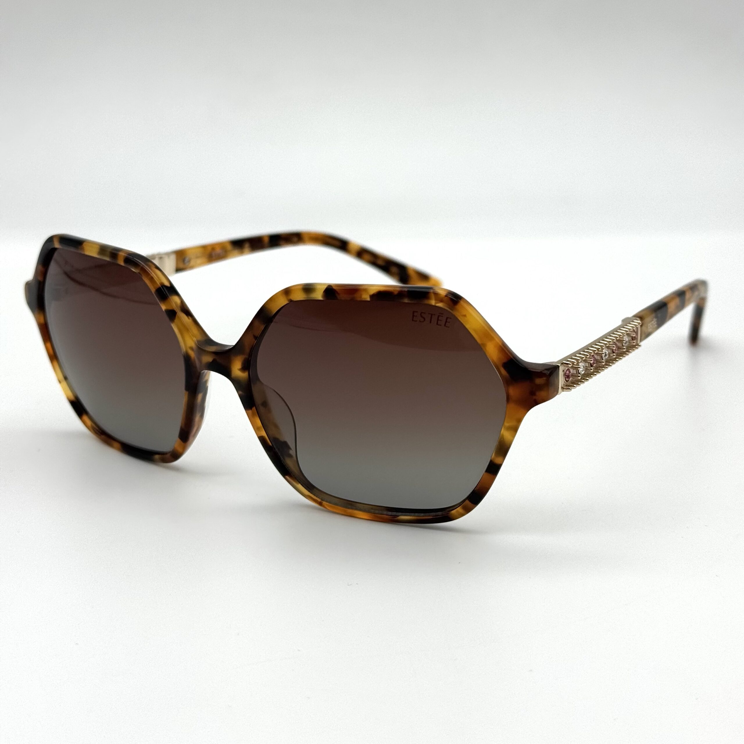 img_1820-2 Estee Solis – Image 1