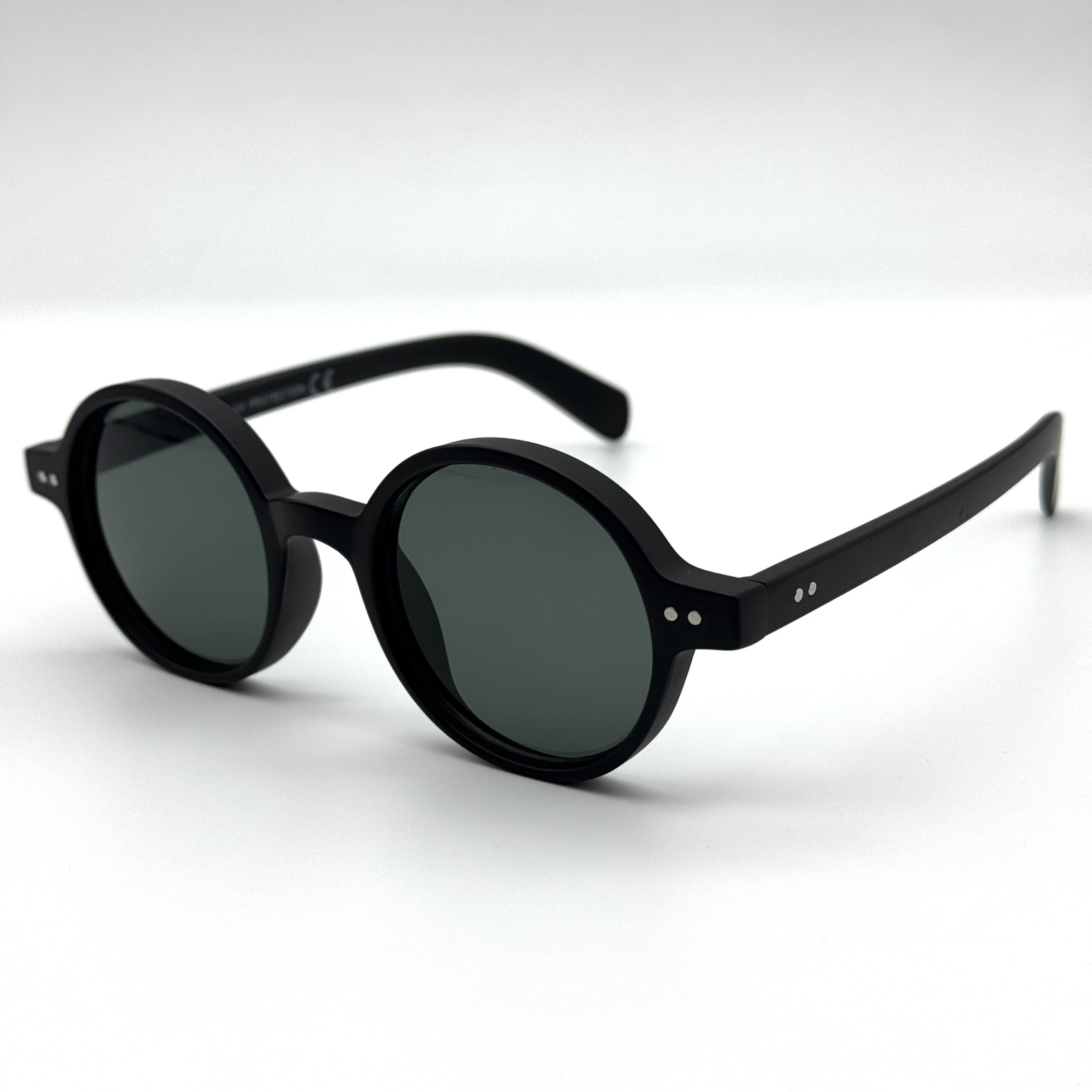 img_2314-2 Gray river – Image 1