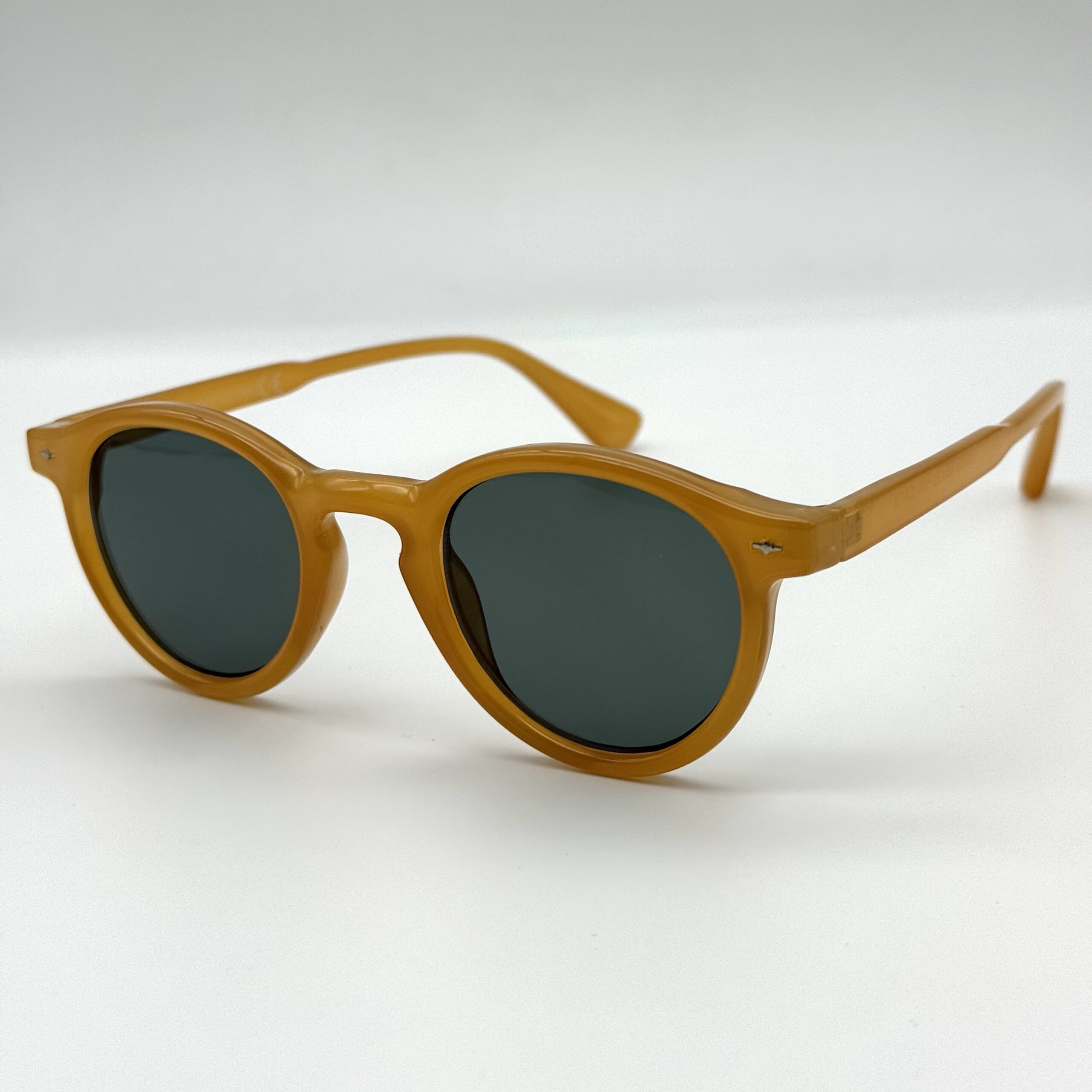 img_2349-2 Orange – Image 1