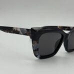 butterfly in Paris – Image 3