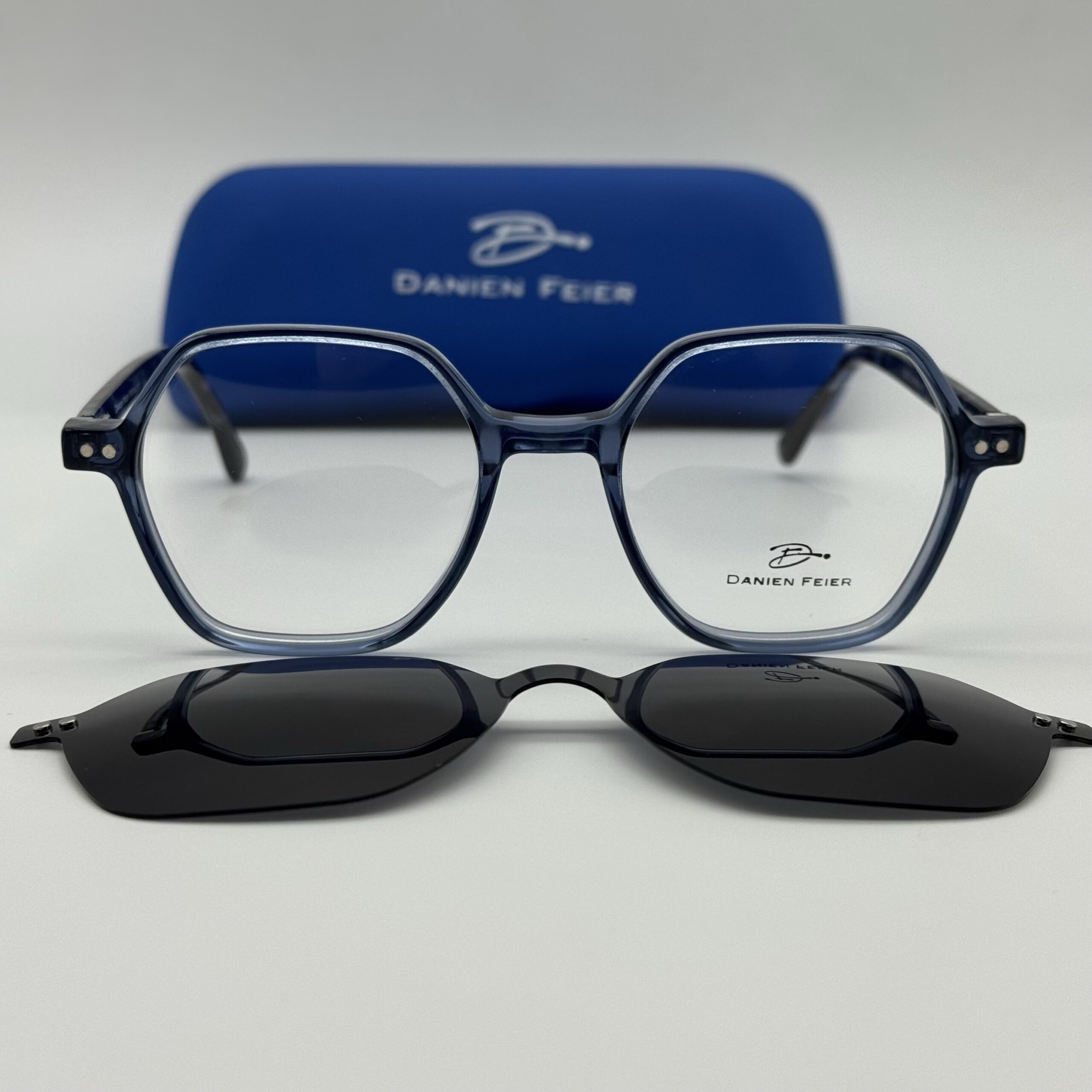 img_4207 Danien G5542-C5 – Image 1