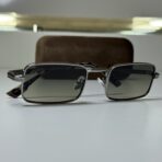 CV018139-C2 – Image 2