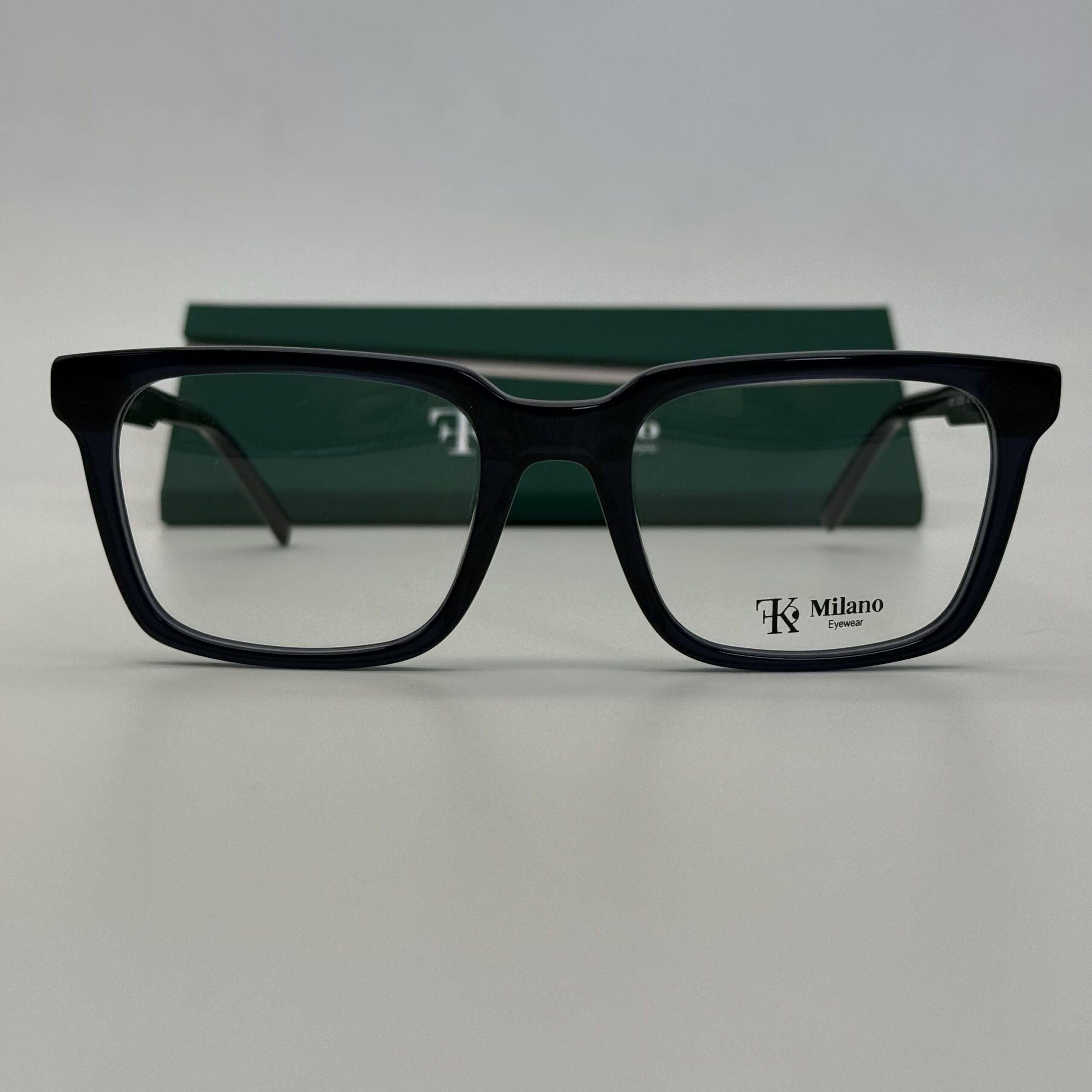 img_2569-2 FK F3031 C5 – Image 1